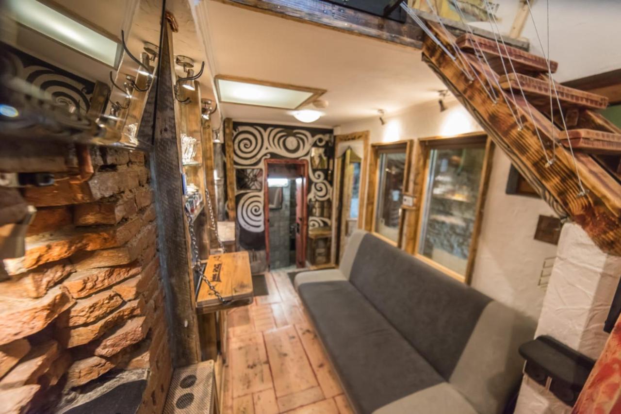Rent A Room - Be Rustic Brasov Exterior photo