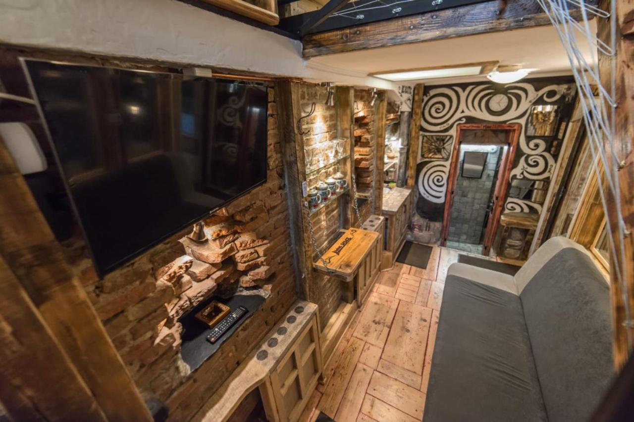 Rent A Room - Be Rustic Brasov Exterior photo